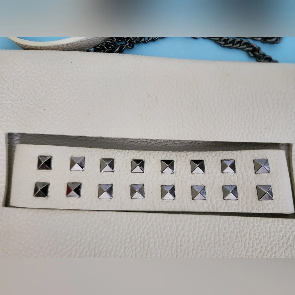 NWOT Revolve House of Harlow 1960‎ Cream White Leather Stud Clutch Crossbody Bag